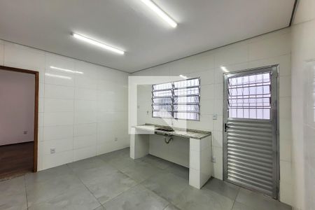 Casa à venda com 350m², 3 quartos e 2 vagasCozinha