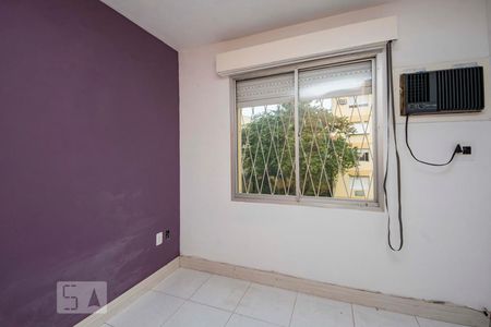 Quarto  de apartamento para alugar com 1 quarto, 42m² em Jardim Carvalho, Porto Alegre