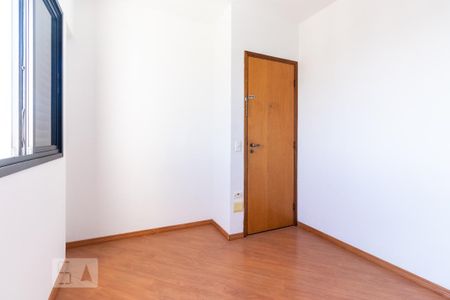 Quarto 1 de apartamento para alugar com 3 quartos, 80m² em Vila do Castelo, São Paulo