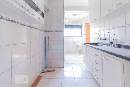Apartamento para alugar com 80m², 3 quartos e 2 vagas Apartamento para alugar com 80m², 3 quartos e 2 vagasCozinha