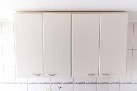 Apartamento para alugar com 80m², 3 quartos e 2 vagas Apartamento para alugar com 80m², 3 quartos e 2 vagasCozinha - Armários