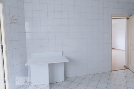 Apartamento para alugar com 75m², 2 quartos e 1 vagaCozinha