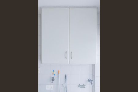 Apartamento para alugar com 75m², 2 quartos e 1 vagaÁrea de Serviço