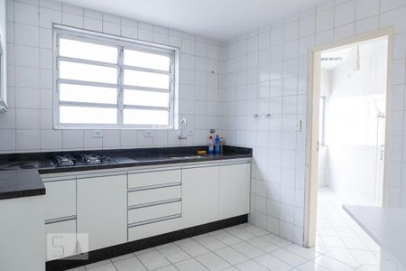 Apartamento para alugar com 75m², 2 quartos e 1 vagaCozinha