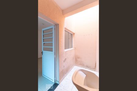 Casa de condomínio para alugar com 90m², 2 quartos e 1 vaga Casa de condomínio para alugar com 90m², 2 quartos e 1 vagaÁrea de Serviço