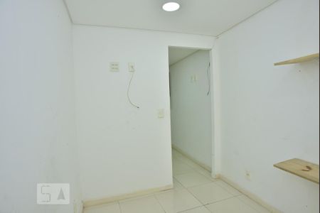 Quarto de kitnet/studio para alugar com 1 quarto, 30m² em Jacarepaguá, Rio de Janeiro