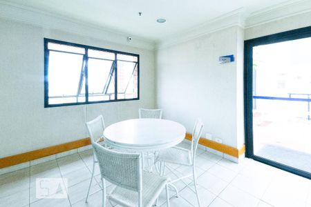 Apartamento para alugar com 45m², 1 quarto e 1 vaga