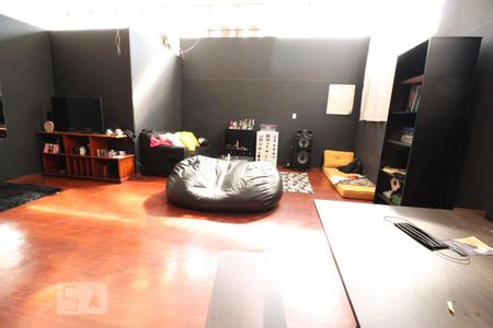 Casa à venda com 400m², 6 quartos e 4 vagasQuarto 4