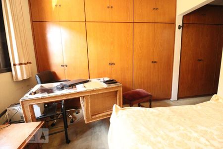 Casa à venda com 400m², 6 quartos e 4 vagasQuarto 3