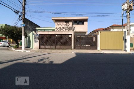Casa à venda com 400m², 6 quartos e 4 vagasFachada