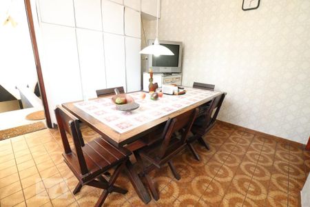 Casa à venda com 400m², 6 quartos e 4 vagasCopa