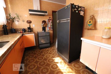 Casa à venda com 400m², 6 quartos e 4 vagasCozinha 1