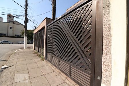 Casa à venda com 400m², 6 quartos e 4 vagasFachada