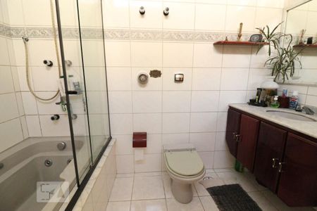 Casa à venda com 400m², 6 quartos e 4 vagasBanheiro 2