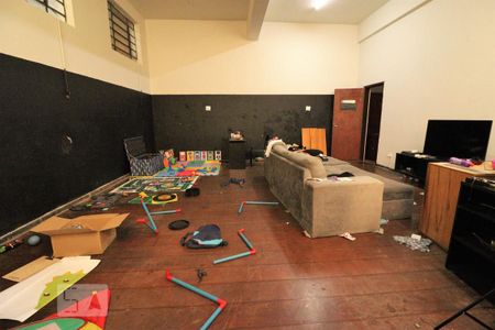 Casa à venda com 400m², 6 quartos e 4 vagassuíte 1