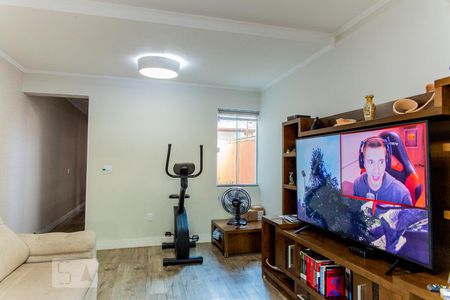 Sala de casa à venda com 4 quartos, 253m² em Vila Humaitá, Santo André