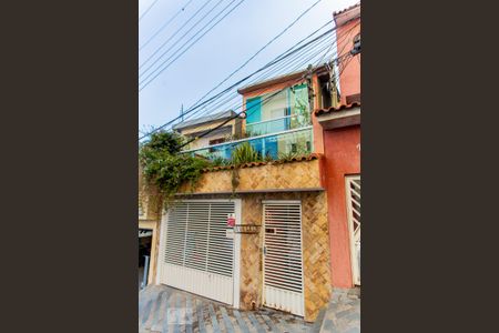 Fachada de casa à venda com 4 quartos, 253m² em Vila Humaitá, Santo André
