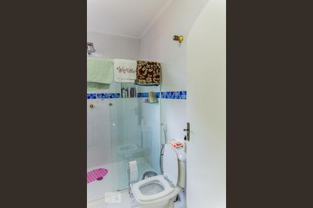 Banheiro da Suíte de casa à venda com 4 quartos, 253m² em Vila Humaitá, Santo André