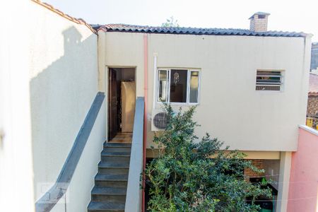 Casa à venda com 253m², 4 quartos e 2 vagas Casa à venda com 253m², 4 quartos e 2 vagasVista do Quarto 2