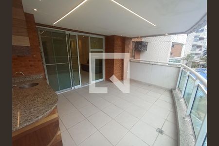 Varanda de apartamento para alugar com 3 quartos, 133m² em Barra da Tijuca, Rio de Janeiro