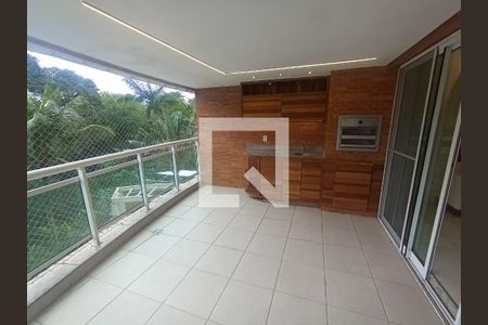 Varanda de apartamento para alugar com 3 quartos, 133m² em Barra da Tijuca, Rio de Janeiro