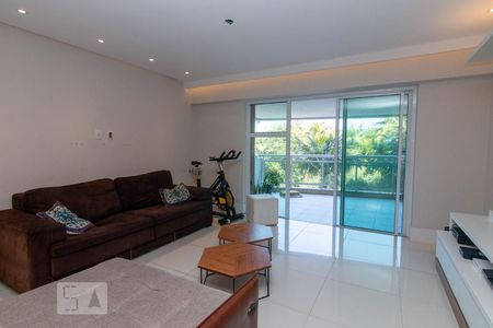 Sala  de apartamento para alugar com 3 quartos, 133m² em Barra da Tijuca, Rio de Janeiro