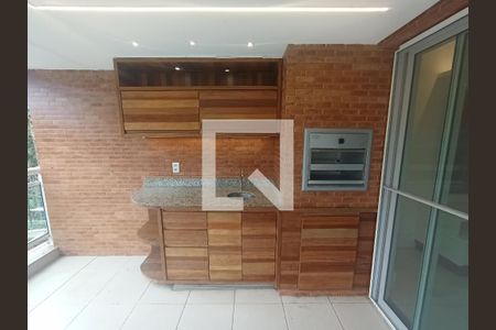 Varanda de apartamento para alugar com 3 quartos, 133m² em Barra da Tijuca, Rio de Janeiro