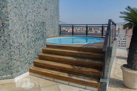 Apartamento para alugar com 300m², 4 quartos e 3 vagasdeck da piscina 