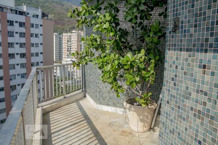 Apartamento para alugar com 300m², 4 quartos e 3 vagasvaranda 
