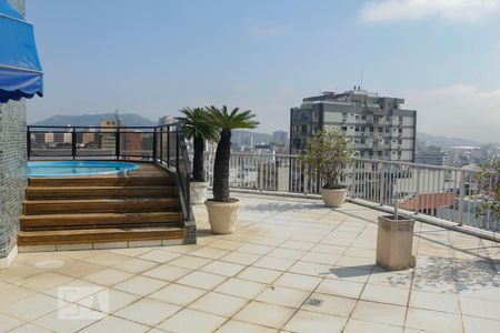 Apartamento para alugar com 300m², 4 quartos e 3 vagasvaranda do segundo andar 