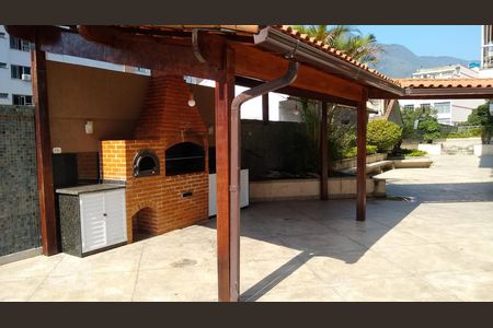 Apartamento para alugar com 300m², 4 quartos e 3 vagaschurrasqueira - Playground