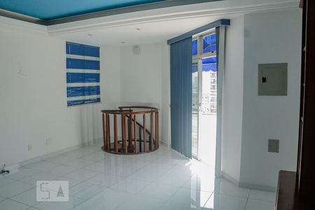 Apartamento para alugar com 300m², 4 quartos e 3 vagassala 