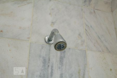 Apartamento para alugar com 300m², 4 quartos e 3 vagasbanheiro social do segundo andar 