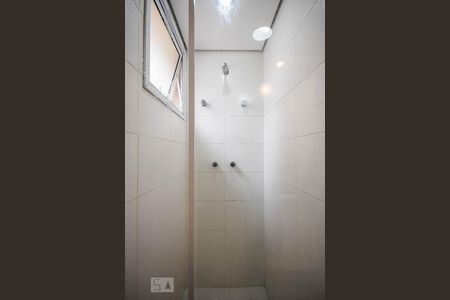 Apartamento à venda com 76m², 2 quartos e 1 vagaChuveiro do banheiro