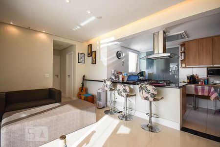 Apartamento à venda com 76m², 2 quartos e 1 vagaSala