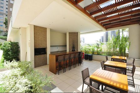 Apartamento à venda com 76m², 2 quartos e 1 vagaChurrasqueira