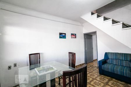 Sala de casa à venda com 2 quartos, 121m² em Vila Curuca, Santo André