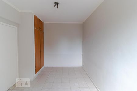 Quarto de apartamento para alugar com 1 quarto, 43m² em Vila Itapura, Campinas