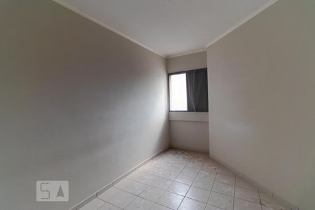 Quarto de apartamento à venda com 1 quarto, 42m² em Vila Itapura, Campinas