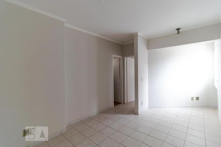 Apartamento à venda com 43m², 1 quarto e 1 vagaSalas