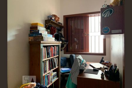 Casa à venda com 1000m², 5 quartos e 4 vagasQuarto 4