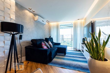 Sala de apartamento à venda com 4 quartos, 140m² em Icaraí, Niterói