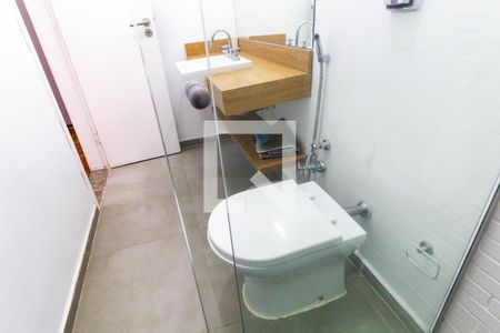 Casa para alugar com 400m², 4 quartos e 8 vagas Casa para alugar com 400m², 4 quartos e 8 vagasBanheiro - Quarto