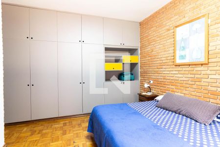 Casa para alugar com 400m², 4 quartos e 8 vagas Casa para alugar com 400m², 4 quartos e 8 vagasQuarto 2