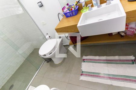 Casa para alugar com 400m², 4 quartos e 8 vagas Casa para alugar com 400m², 4 quartos e 8 vagasBanheiro