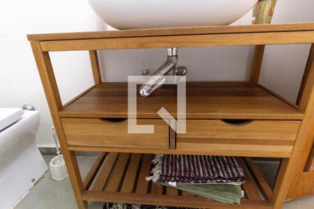 Casa para alugar com 400m², 4 quartos e 8 vagas Casa para alugar com 400m², 4 quartos e 8 vagasBanheiro 3