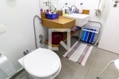 Casa para alugar com 400m², 4 quartos e 8 vagas Casa para alugar com 400m², 4 quartos e 8 vagasBanheiro