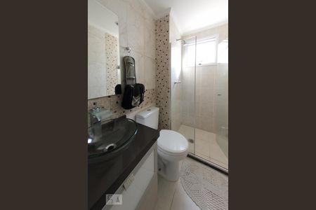 Apartamento à venda com 66m², 2 quartos e 1 vagaBanheiro social