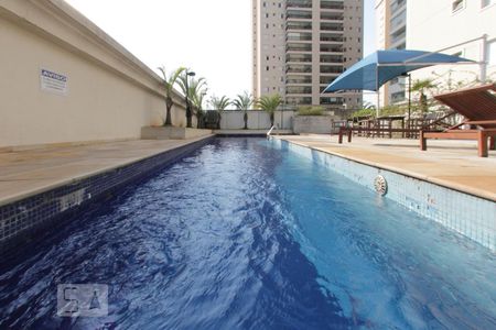 Apartamento à venda com 66m², 2 quartos e 1 vagaPiscina