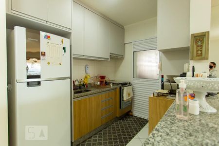 Apartamento à venda com 83m², 3 quartos e 2 vagasCozinha